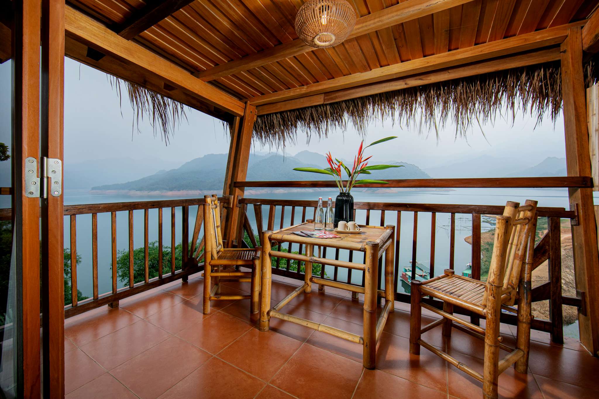 Thiết kế hành lang tại Mai Châu Hideaway